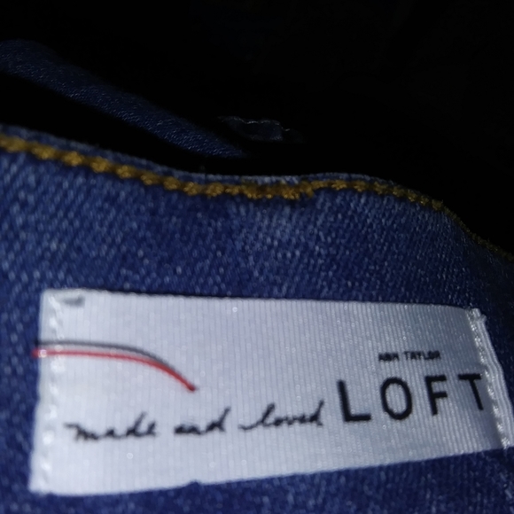 Loft button up Jean skirt - Picture 3 of 4